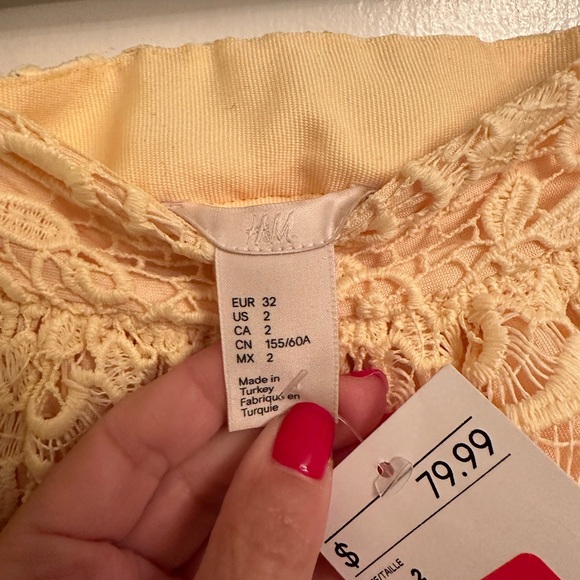 Great skirt for Easter! H & M butter yellow lace skirt, size 2. Only $21! - Picture 5 of 5